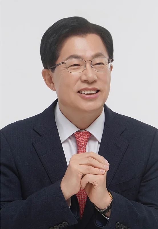 이만희 의원 사진